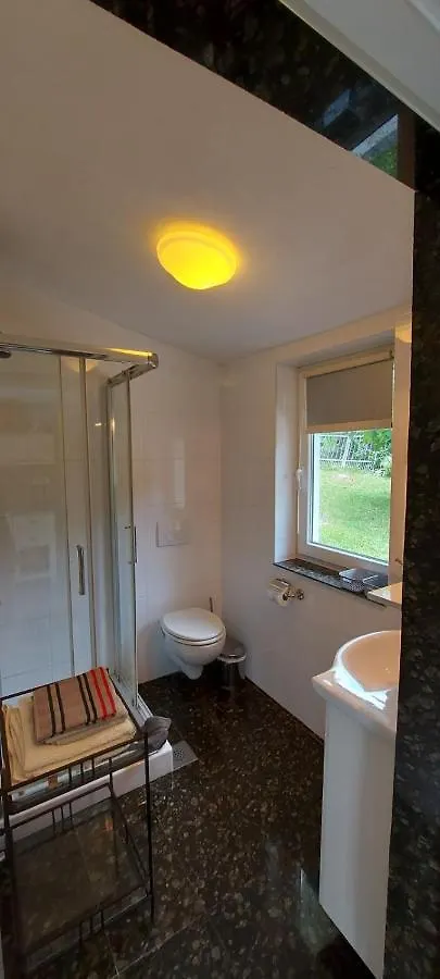 Apartman Nevia Lka Opric 0*,  Хорватия